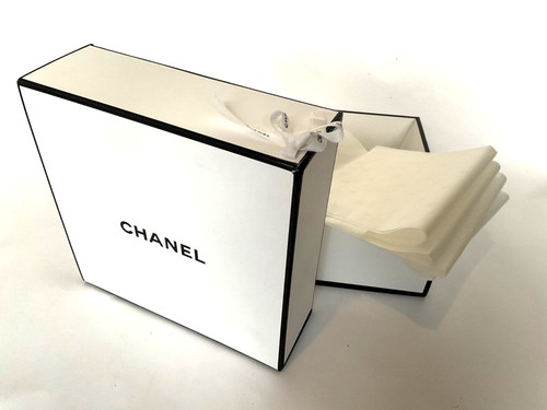 Authentic chanel empty gift - chanel,