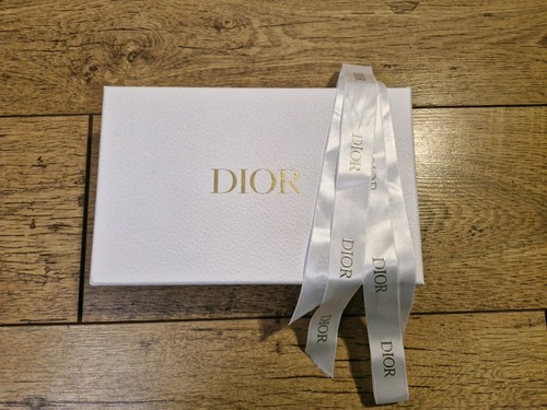 Dior white textured empty - textured,