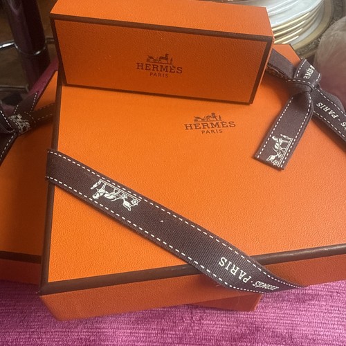 Empty hermes boxes - 3,
