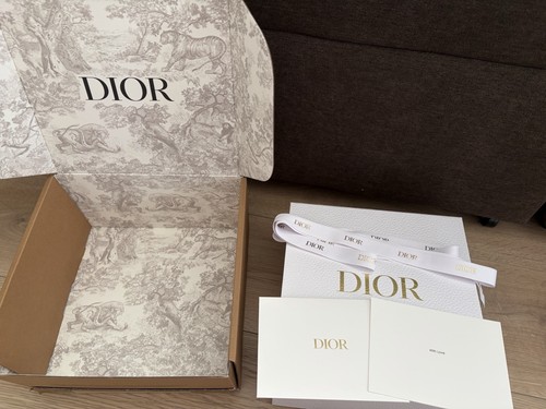 Dior empty gift box with - dior,