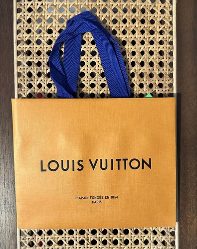 Authentic louis vuitton - authentic,