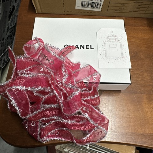 Chanel original gift box - chanel,