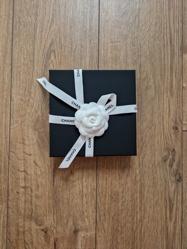 Chanel empty gift - chanel,