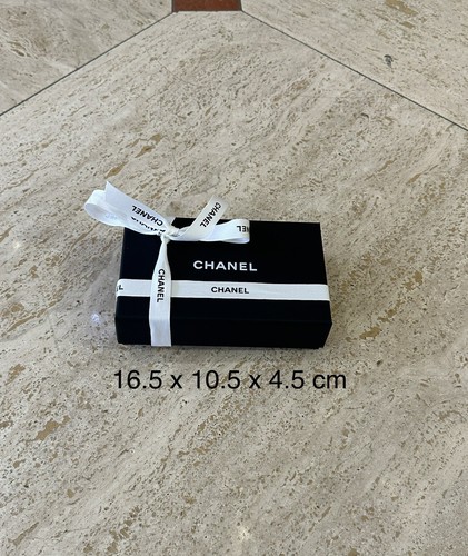 Chanel empty small box - box, size