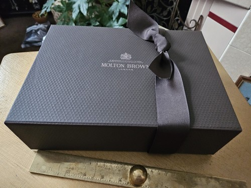 Empty molton brown - molton,